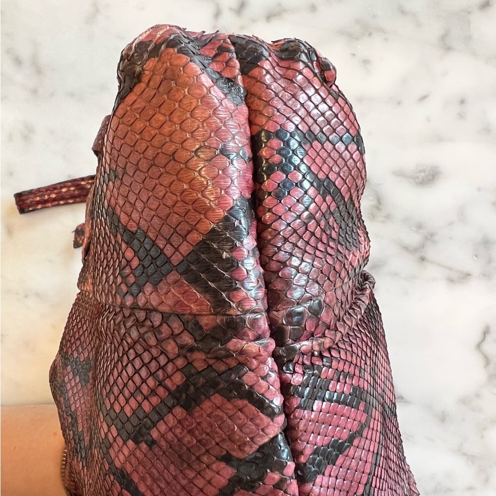 Gucci Purple Snakeskin Large - image 7